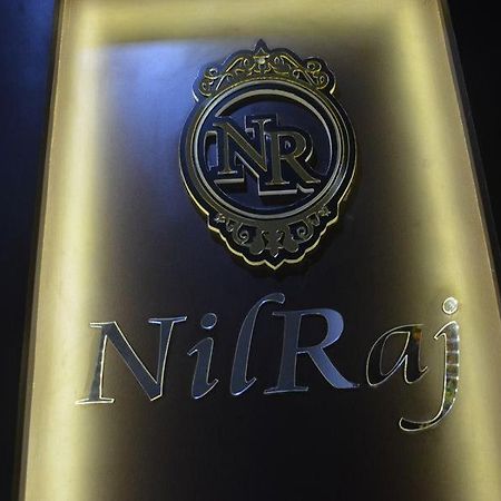 Nilraj Lodge Ratnāgiri Exteriör bild